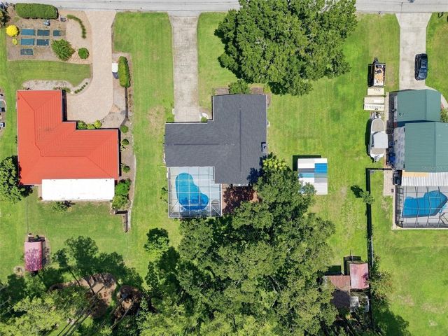 210 LAKE HOBBS ROAD, Lutz, FL 33548