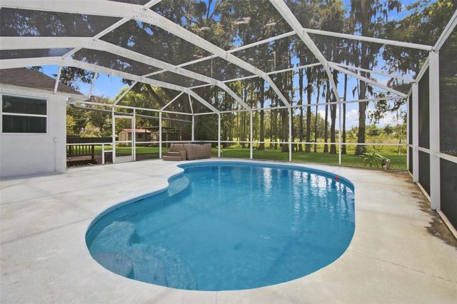 210 LAKE HOBBS ROAD, Lutz, FL 33548