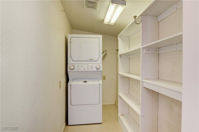 6040 North Monte Cristo Way, Las Vegas, NV 89130