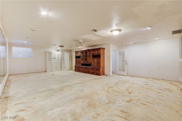 6040 North Monte Cristo Way, Las Vegas, NV 89130