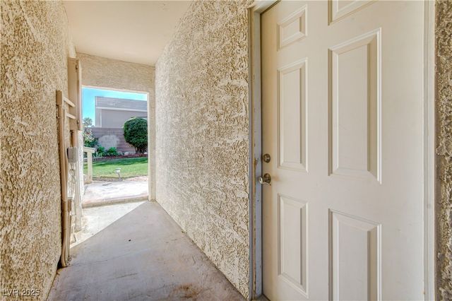 6040 North Monte Cristo Way, Las Vegas, NV 89130