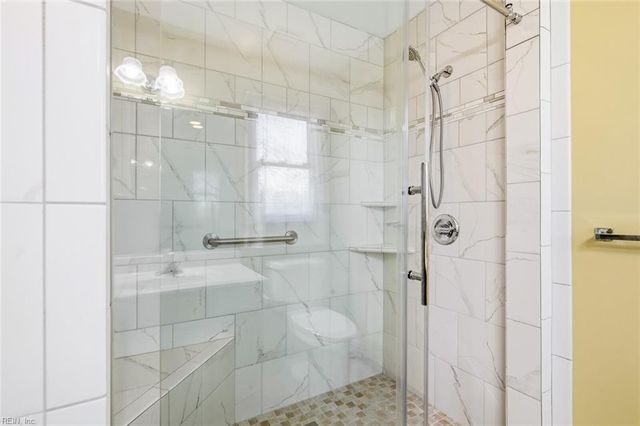 439 Mayfield PL, Newport News, VA 23608