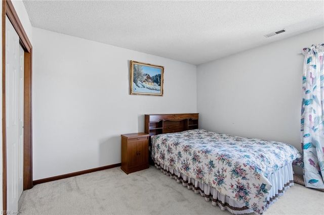 439 Mayfield PL, Newport News, VA 23608