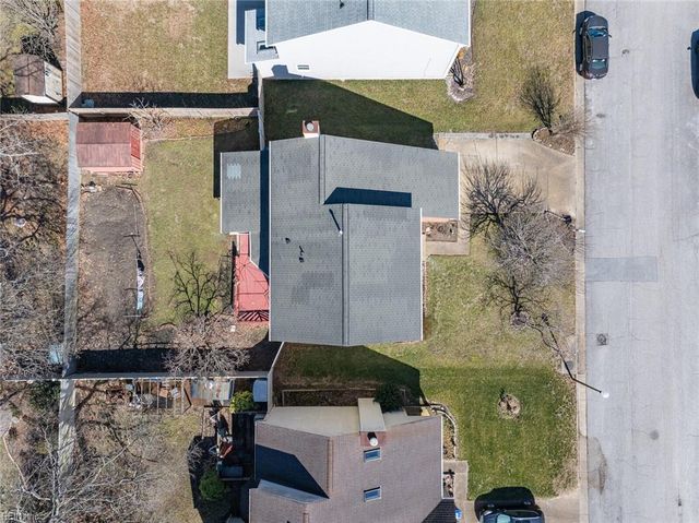 439 Mayfield PL, Newport News, VA 23608