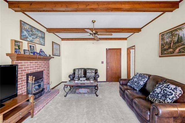 439 Mayfield PL, Newport News, VA 23608