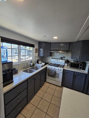 2580 Senter Rd 515, San Jose, CA 95111
