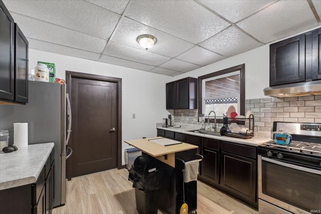 551 S Jackson Street, Frankfort, IN 46041