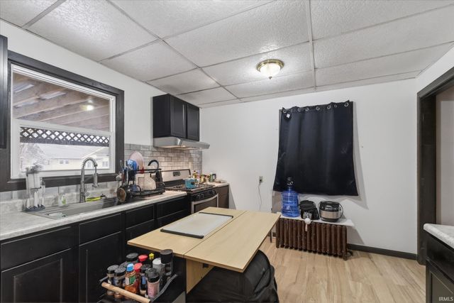 551 S Jackson Street, Frankfort, IN 46041