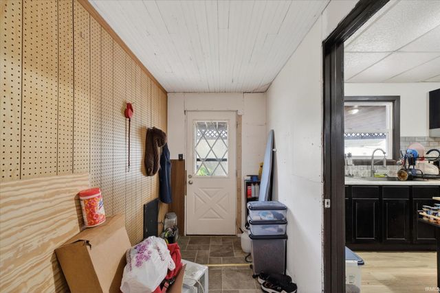 551 S Jackson Street, Frankfort, IN 46041