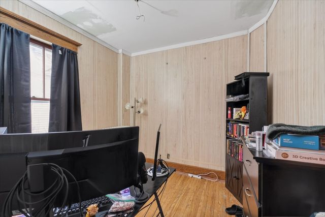 551 S Jackson Street, Frankfort, IN 46041