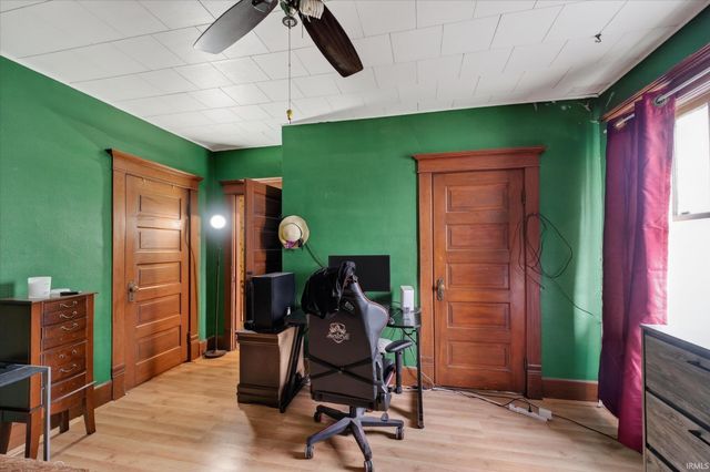 551 S Jackson Street, Frankfort, IN 46041