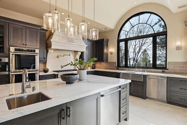 1240 Forest View Dr, Meadow Vista, CA 95722