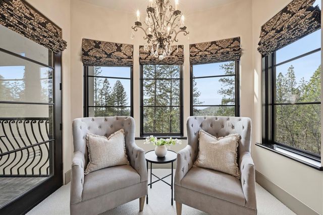 1240 Forest View Dr, Meadow Vista, CA 95722