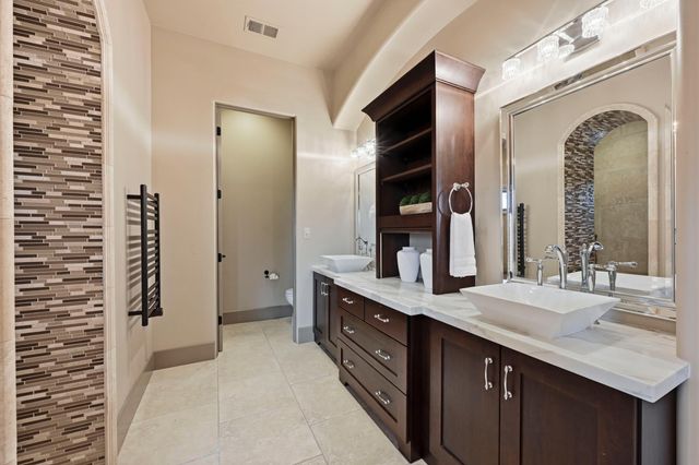 1240 Forest View Dr, Meadow Vista, CA 95722