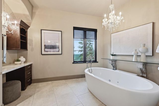 1240 Forest View Dr, Meadow Vista, CA 95722