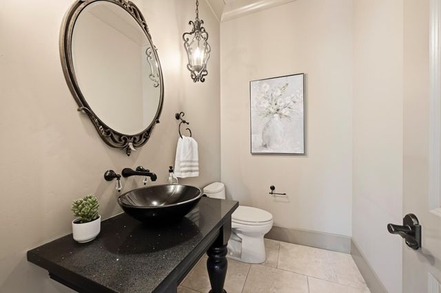 1240 Forest View Dr, Meadow Vista, CA 95722