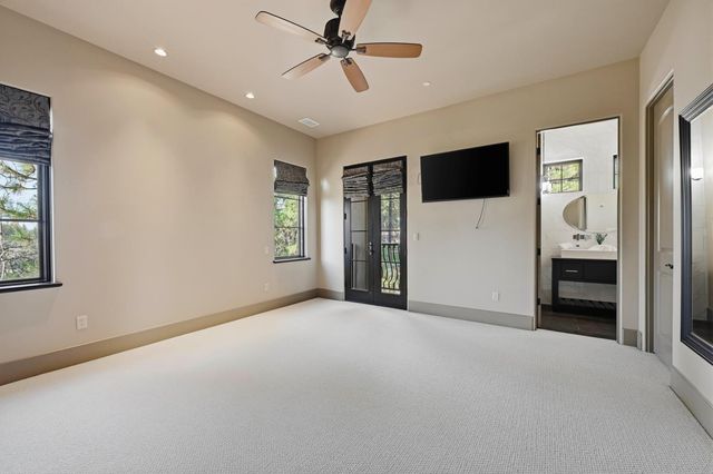 1240 Forest View Dr, Meadow Vista, CA 95722