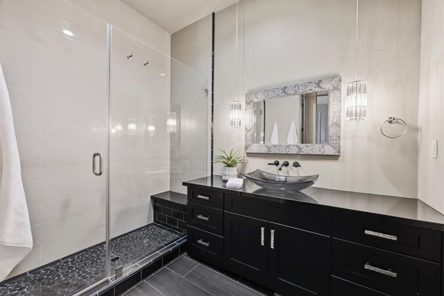 1240 Forest View Dr, Meadow Vista, CA 95722