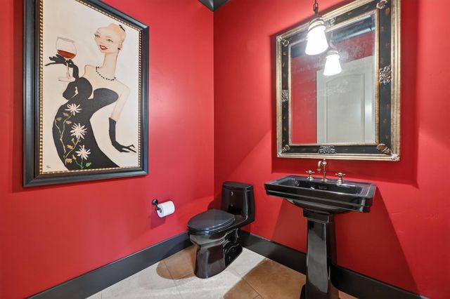 1240 Forest View Dr, Meadow Vista, CA 95722