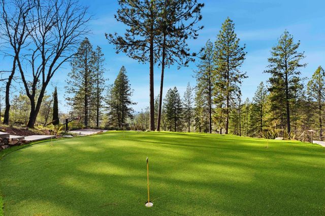 1240 Forest View Dr, Meadow Vista, CA 95722