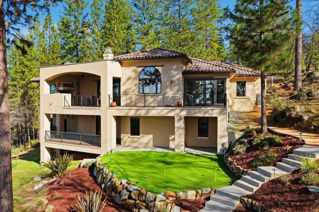 1240 Forest View Dr, Meadow Vista, CA 95722