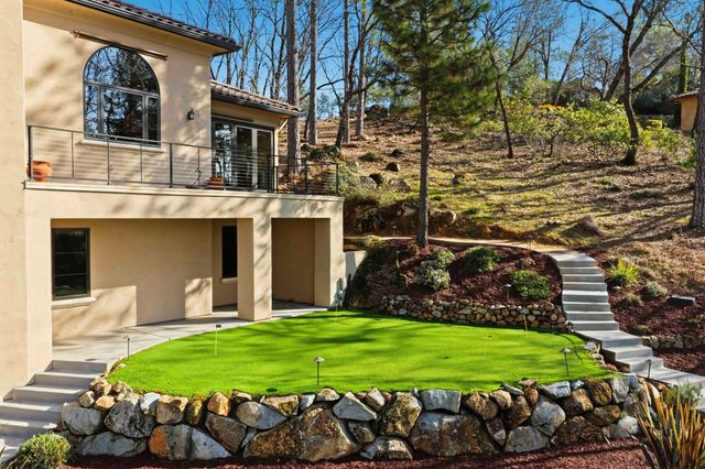 1240 Forest View Dr, Meadow Vista, CA 95722