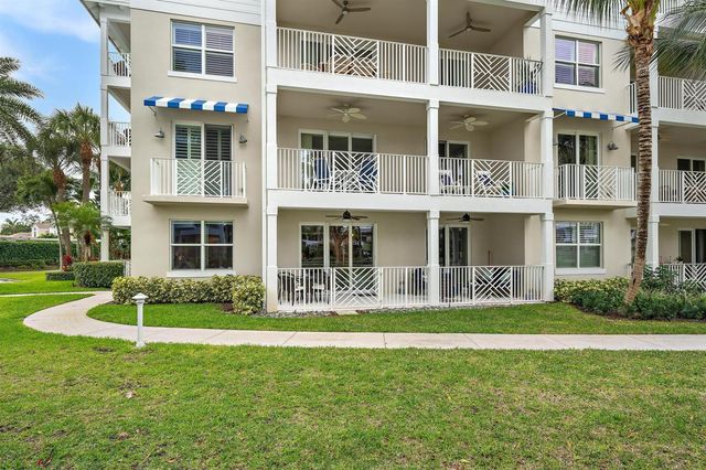 814 Bay Colony Drive S, Juno Beach, FL 33408
