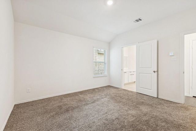 1034 Old Oaks Drive, Forney, TX 75126