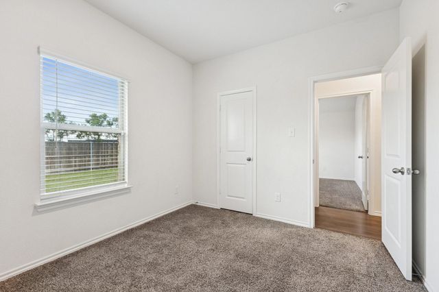 1034 Old Oaks Drive, Forney, TX 75126