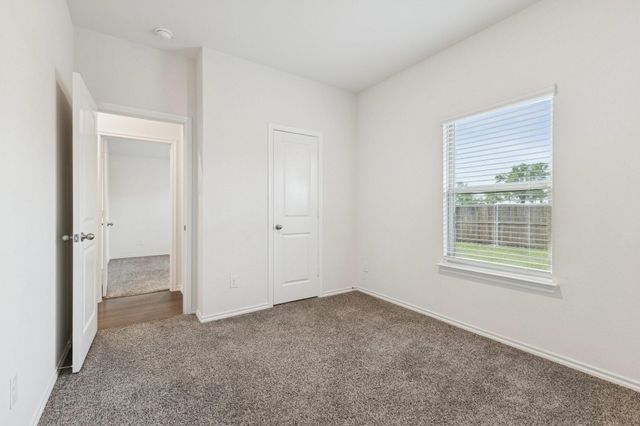 1034 Old Oaks Drive, Forney, TX 75126