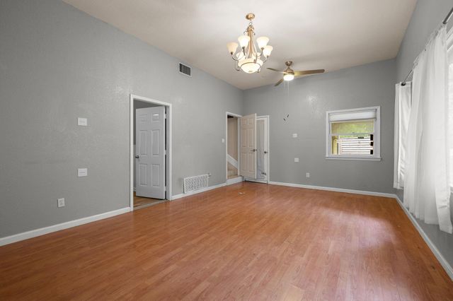 9 Shady Rock CT, Round Rock, TX 78665