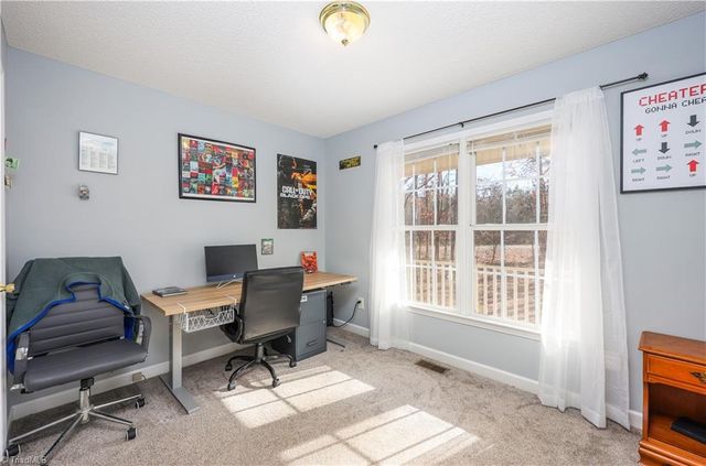 830 Country Place Road, Asheboro, NC 27205