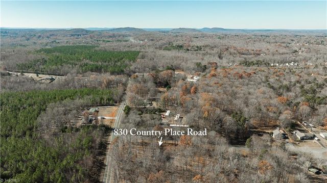 830 Country Place Road, Asheboro, NC 27205
