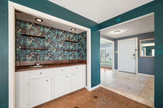 11131 Kitty Brook Drive, Houston, TX 77071