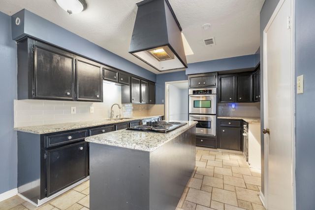 11131 Kitty Brook Drive, Houston, TX 77071