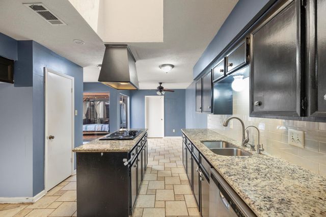 11131 Kitty Brook Drive, Houston, TX 77071