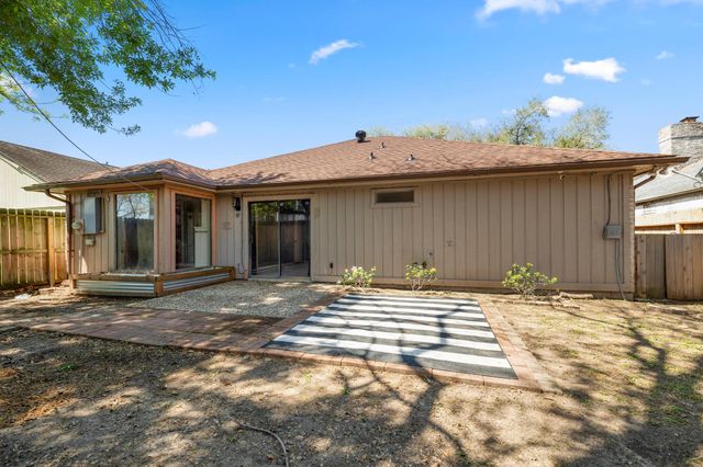 11131 Kitty Brook Drive, Houston, TX 77071