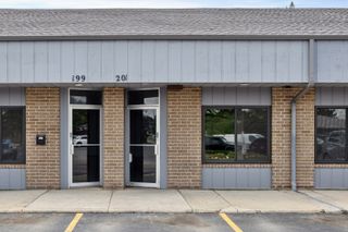 27W201 Geneva Road, Winfield, IL 60190