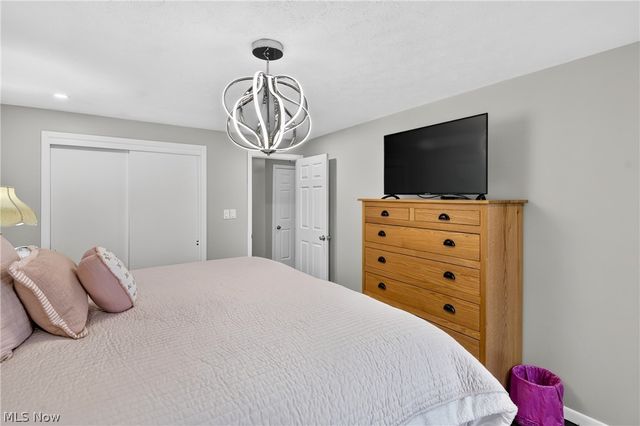 4637 Yarmouth Lane, Boardman, OH 44512