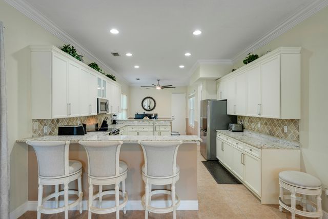 8608 PALISADES LAKE Drive, West Palm Beach, FL 33411