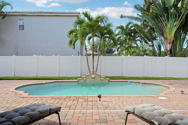 8608 PALISADES LAKE Drive, West Palm Beach, FL 33411