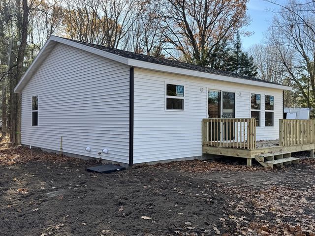 7788 E 36th Street, Newaygo, MI 49337