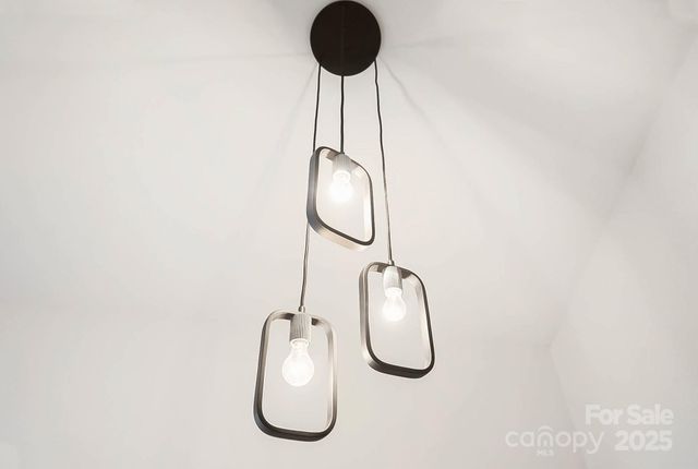 3802 Mckee Road, Charlotte, NC 28270