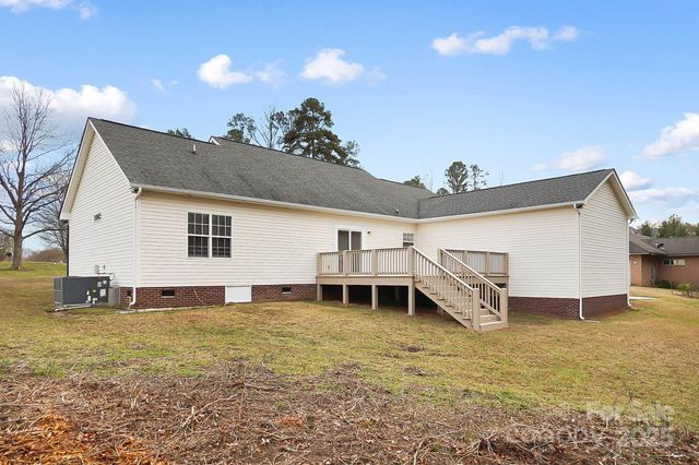 3802 Mckee Road, Charlotte, NC 28270