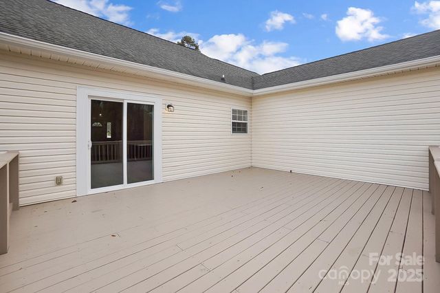 3802 Mckee Road, Charlotte, NC 28270