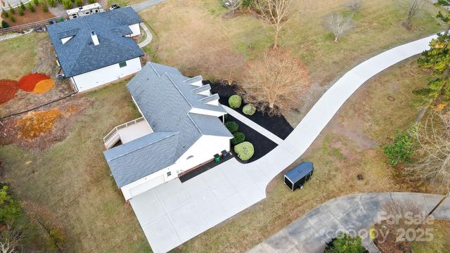 3802 Mckee Road, Charlotte, NC 28270