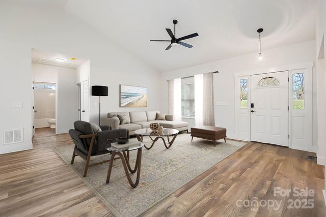 3802 Mckee Road, Charlotte, NC 28270