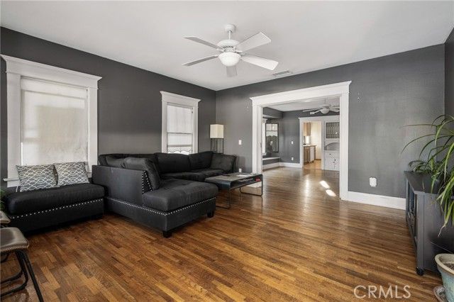 412 S Orange, Orange, CA 92866