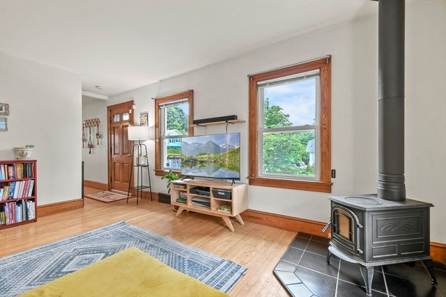 109 Euclid Ave, Pittsfield, MA 01201