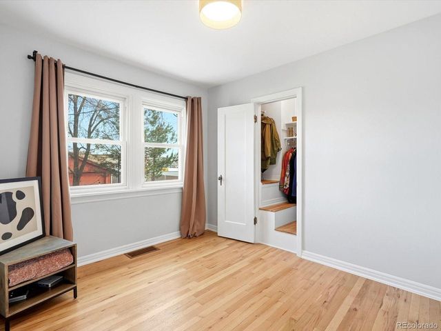 2924 Zenobia St, Denver, CO 80212